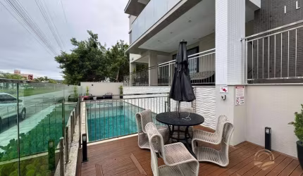 apartamento 2 quartos, Local privilegiado a 450 metros do mar, com fácil acesso ao comércio e eventos locais!