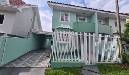 Casa em condomínio fechado com 3 quartos para alugar na Rua Pedro Wieler, 1041, Xaxim, Curitiba por R$ 3.500