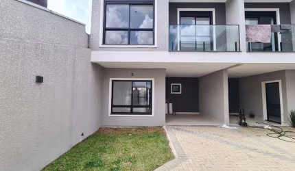 Casa em condomínio fechado com 3 quartos à venda na Olívia Bandeira Singer, 73, Pinheirinho, Curitiba por R$ 570.000