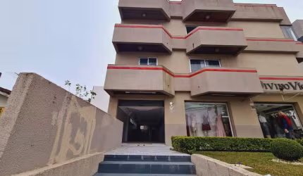 Ponto comercial para alugar na Rua Professor Ulisses Vieira, 672, Vila Izabel, Curitiba por R$ 2.300