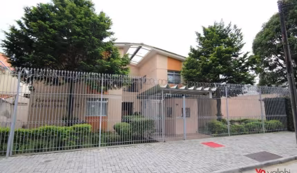 Apartamento com 3 quartos para alugar na Rua Vieira Fazenda, 1342, Portão, Curitiba por R$ 1.350