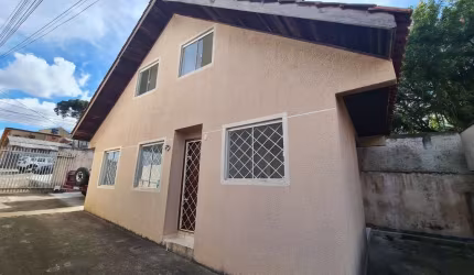 Casa com 3 quartos à venda na Rua Germano Beckert, 1667, Bairro Alto, Curitiba por R$ 290.000