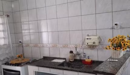 Casa com 2 quartos, 57m², à venda em São João de Meriti, Grande Rio
