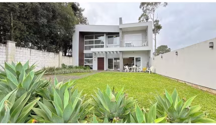 Casa em condomínio na Hípica