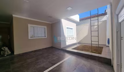 Casa de 150m² a venda - Vila Tibério