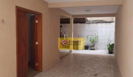 Sobrado com 3 dormitórios à venda, 227 m² por R$ 1.060.000,00 - Vila Gilda - Santo André/SP