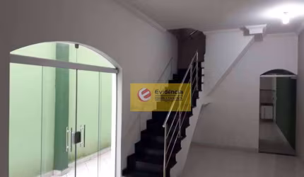Sobrado com 4 dormitórios à venda, 330 m² por R$ 700.000,00 - Vila Emílio - Mauá/SP
