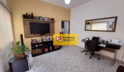 Casa com 2 dormitórios à venda, 200 m² por R$ 750.000,00 - Parque Bandeirante - Santo André/SP