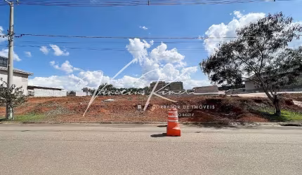 Terreno plano com vista incrível no Condomínio Shambala III - Atibaia/SP