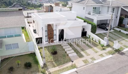 Ótima casa com 3 dormitórios Condomínio Terras de Atibaia I