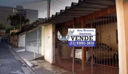 CASA NA VILA IRMÃOS ARNONI COM 03 DORMITÓRIOS SENDO 01 SUÍTE