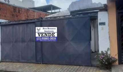 CASA TÉRREA NO CARANDIRU COM 02 DORMITÓRIOS SENDO 01 SUÍTE E 01 EDÍCULA E 02 VAG