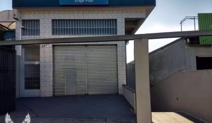 Loja e prédio em rua privilegiada e bem localizada na zona norte
