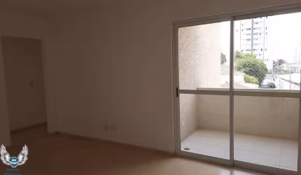 APARTAMENTO NA ÁGUA FRIA COM 03 DORMITÓRIOS SENDO 01 SUÍTE E 02 VAGAS DE GARAGEM