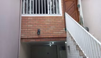 SOBRADO 02 DORMITÓRIOS E 02 VAGAS DE GARAGEM
