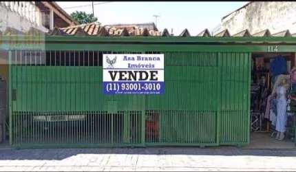 CASA TÉRREA, COM  COM 04 DORMITÓRIOS E 03 VAGAS DE GARAGEM E UMA EDÍCULA