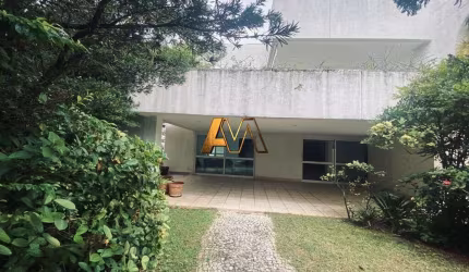 Casa à venda no bairro Caminho das Árvores - Salvador/BA