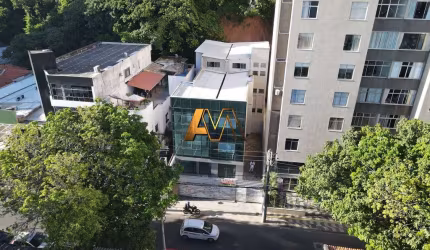 VENDE-SE PRÉDIO COMERCIAL NA BARRA