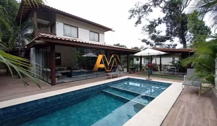 Casa à venda no bairro Praia do Forte - Mata de São João/BA