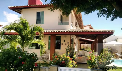 Casa à venda no bairro GUARAJUBA - Camaçari/BA
