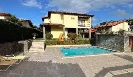 Casa à venda no bairro Piatã - Salvador/BA