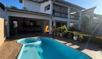 Casa à venda no bairro Vilas do Atlantico - Lauro de Freitas/BA
