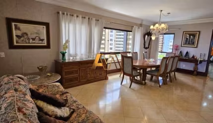 MANSÃO COM 3 SUÍTES EM BROTAS
