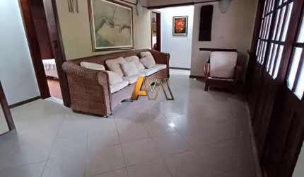 Casa à venda no bairro BURAQUINHO - Lauro de Freitas/BA
