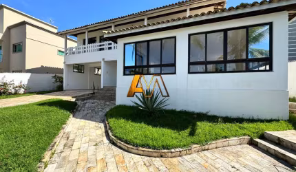 CASA 5 SUÍTES EM PIATÃ