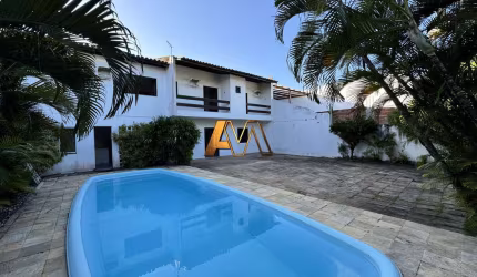 LINDA CASA COM 3 SUÍTES COM PISCINA EM STELLA MARIS