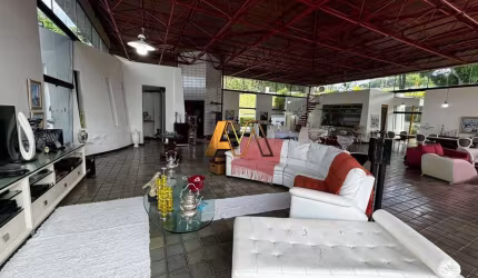 CASA  COM 3 SUÍTES EM LAURO DE FREITAS