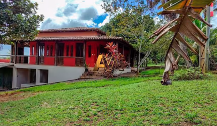 CASA COM 4/4 COM 3 SUÍTES EM CACHOEIRA DE ITANHI