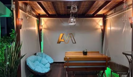 CASA COM 4 QUARTOS EM BURAQUINHO