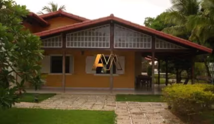 Casa à venda no bairro Portão - Lauro de Freitas/BA