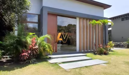 Casa à venda no bairro Praia do Forte - Mata de São João/BA