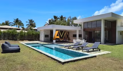 Casa à venda no bairro Busca Vida - Camaçari/BA
