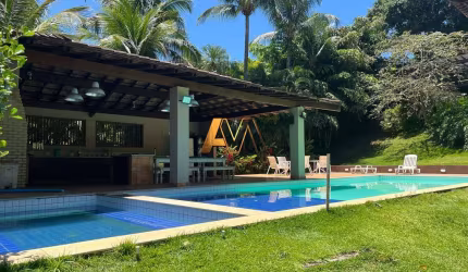 Casa à venda no bairro Portão - Lauro de Freitas/BA