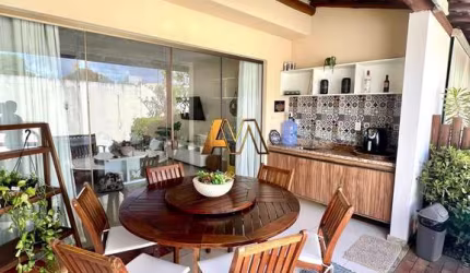 Casa à venda no bairro Itacimirim (Monte Gordo) - Camaçari/BA