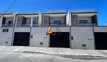 Casa à venda no bairro Ipitanga - Lauro de Freitas/BA