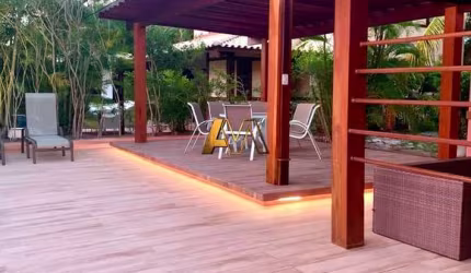 Casa à venda no bairro Praia do Forte - Mata de São João/BA