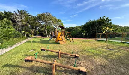 Terreno à venda no bairro Busca Vida - Camaçari/BA