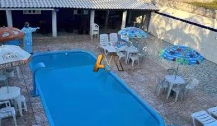 Casa à venda no bairro Centro - Camaçari/BA