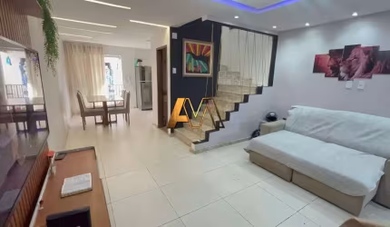 Casa à venda no bairro Ipitanga - Lauro de Freitas/BA