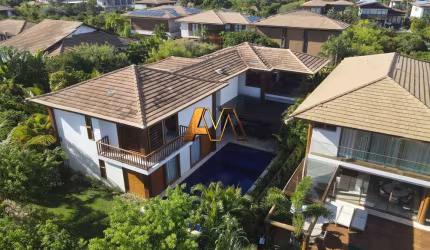Casa à venda no bairro Praia do Forte - Mata de São João/BA