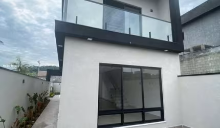Casa para Venda em Santana de Parnaíba, Jaguari, 2 dormitórios, 1 suíte, 2 banheiros, 2 vagas
