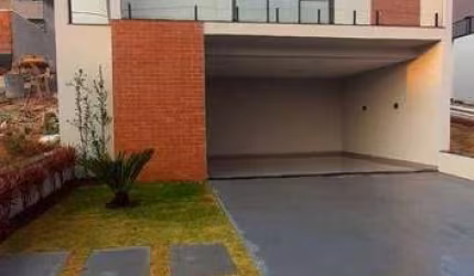 CASA COM PISCINA PARK GRAN RESERVE