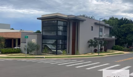 SOBRADO 4 SUÍTES RESIDENCIAL DUAS MARIAS