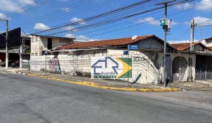 Casa Av Brasil, esquina por R$ 1.800/mês - Parque Suzano - Suzano/SP