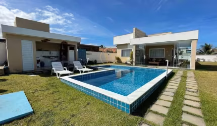 Alugo Temporada - Casa com 3/4 - Aluguel - Barra de Jacuípe - Alugo temporada
