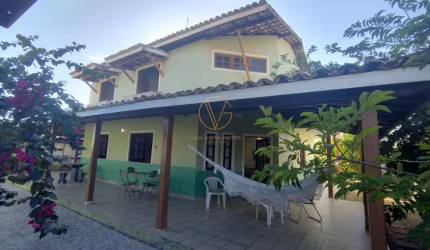 Casa à venda em Barra de Jacuípe.